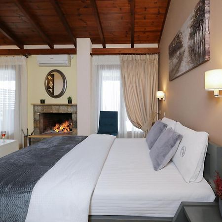 Asimina Guesthouse, Eptalofos Parnassos ภายนอก รูปภาพ