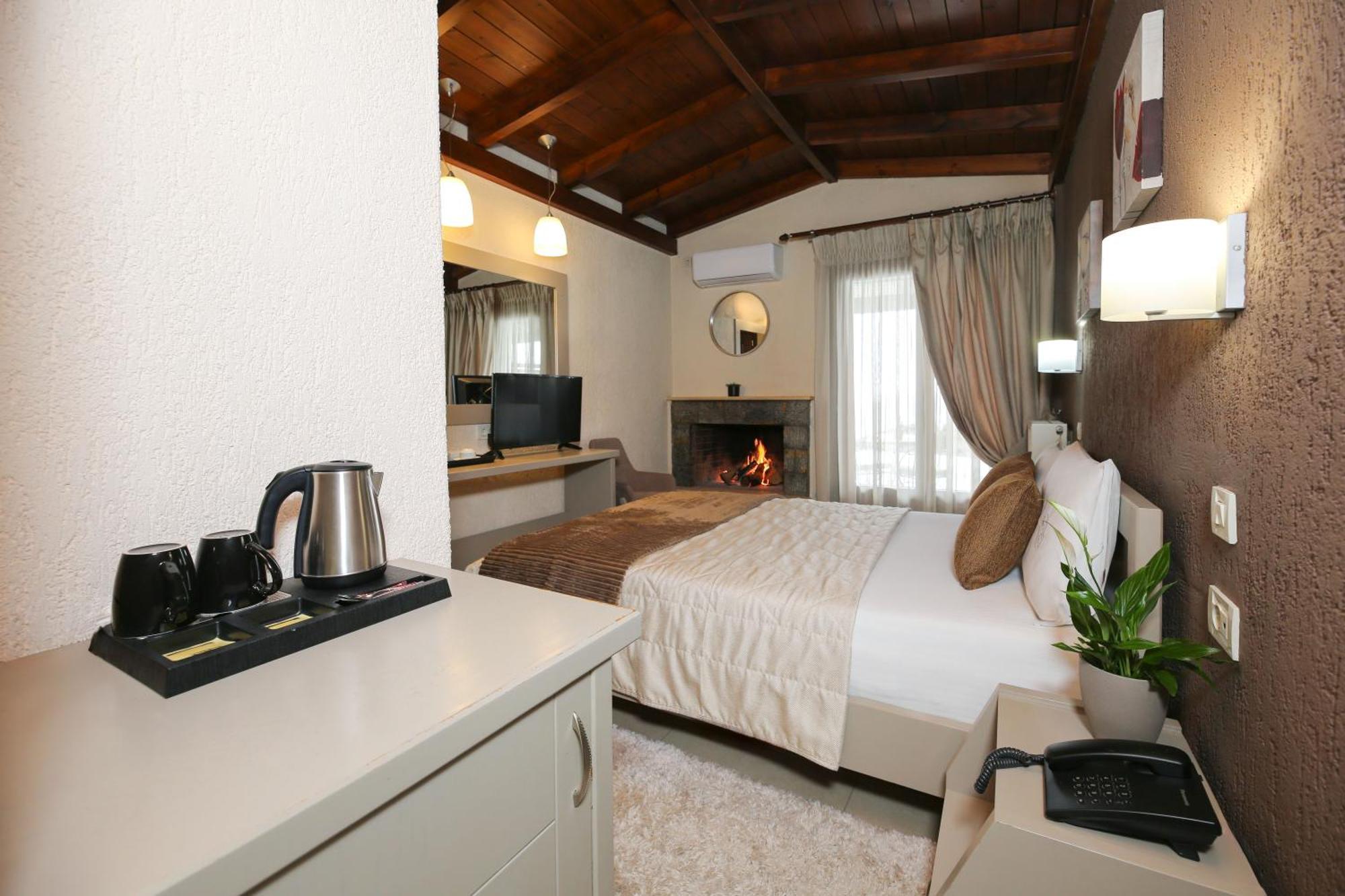 Asimina Guesthouse, Eptalofos Parnassos ภายนอก รูปภาพ