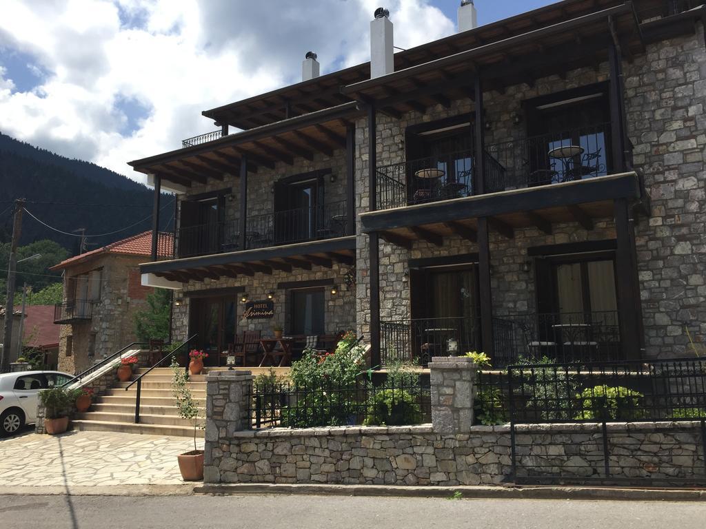 Asimina Guesthouse, Eptalofos Parnassos ภายนอก รูปภาพ