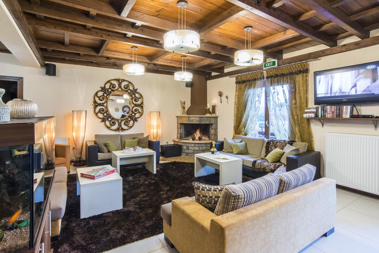 Asimina Guesthouse, Eptalofos Parnassos ภายนอก รูปภาพ